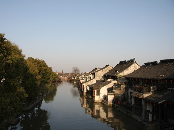 首批历史文化名镇,aaaa级旅游风景区,最具水乡魅力.