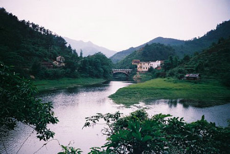 景点九龙湖风景区 九龙湖风景区总面积36.