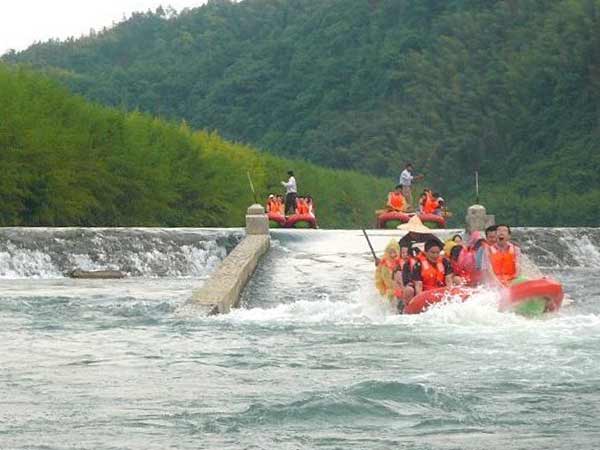  龙泉洞-东津河漂流-九天银瀑2日游>宁国热线