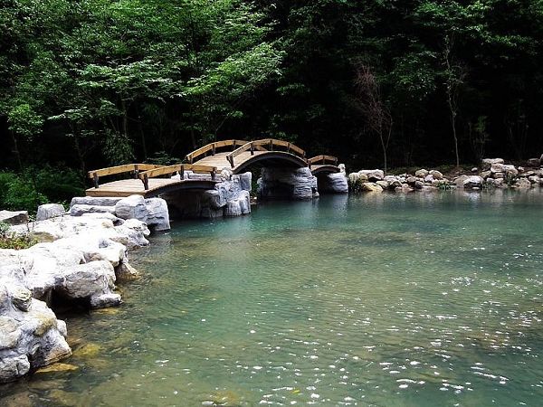 黑山谷-神龙峡2日游>可自费神龙峡漂流