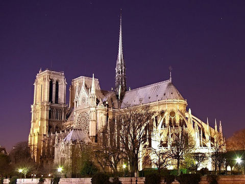 法瑞意8晚10日游 东航,法国三晚住宿,赠送巴黎