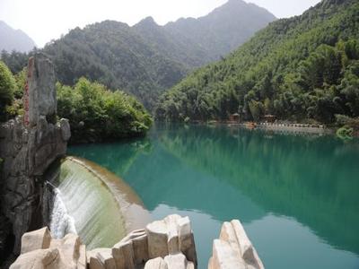  安徽黄山-宏村-芙蓉谷-蓝水河漂流3日游>特价出游