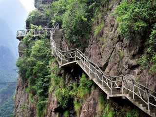衢州天脊龙门-六春湖漂流2日游体验漂流,篝火狂欢