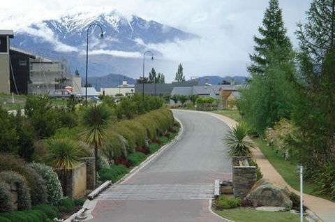 <新西兰纯南岛8日游>皇后镇3晚，景观自助餐