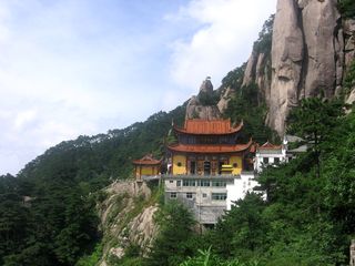 景点简介 天台寺 全国重点寺院,即地藏寺,又名地藏禅林.