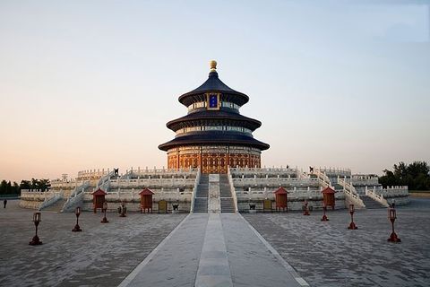 <北京5日游>住奢华5星酒店，逛堂会摘草莓，品全聚德