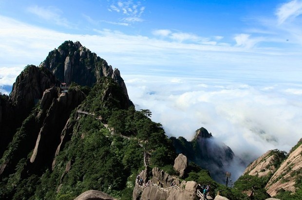 [元旦] 黄山-醉温泉3日游>含黄山大门票,两晚宿五星高尔夫酒店