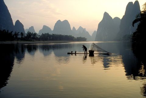 桂林-阳朔-南宁-北海双飞6日游 赏大美广西,赠送