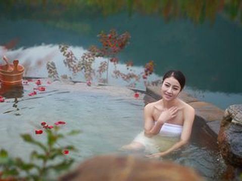 <绍兴中翔湖景温泉-鲁迅故里2日游>深度游绍兴古城，宿商务酒店