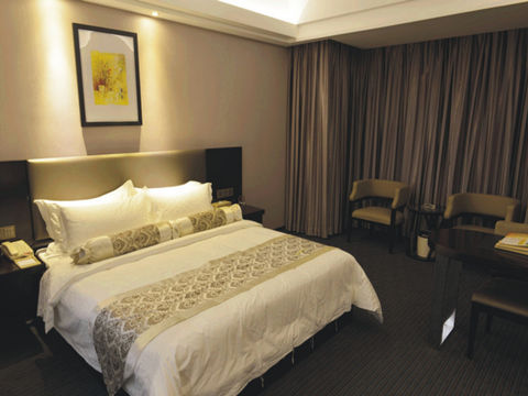 广州长隆野生动物园欢乐世界自驾2日游 宿广州粤安大酒店