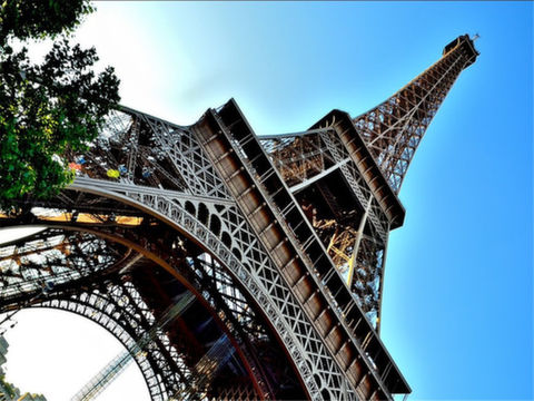 <法瑞意-蔚蓝海岸13日游>法拉利列车+金色山口景观列车，庄园酒店，4到5星，五渔村，THE MALL，一价全含