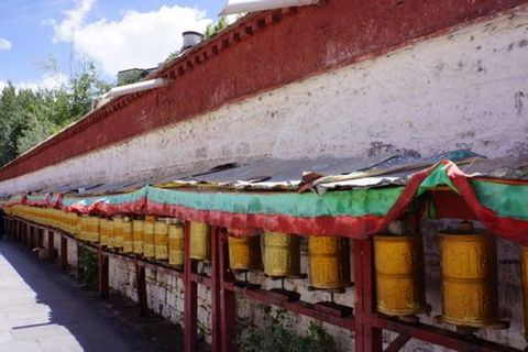 [五一]<拉萨4日游>日光倾城，住宿可升级（当地游）