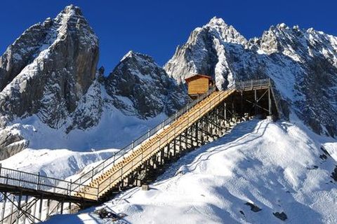 <香格里拉-昆大丽-版纳四飞10日游>跟团，精华全景