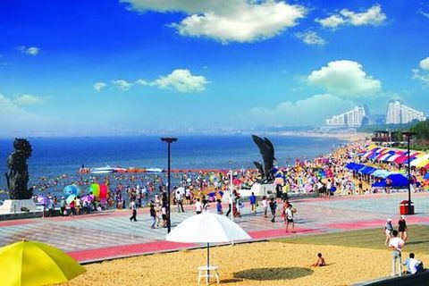 红岩海鲜美食广场_福田海滨广场温泉花园_海滨海鲜美食广场