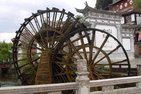 <丽江-大理-泸沽湖6日游>悠闲古城，篝火狂欢（当地游）