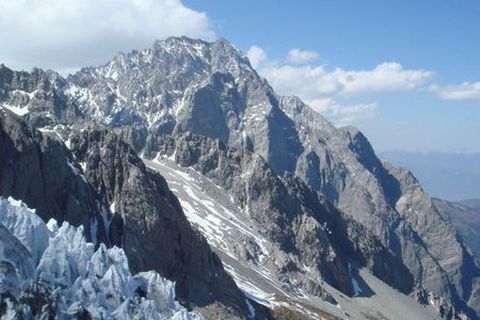 <昆明-大理-丽江6日游>经典云南，七彩盛宴（当地游）