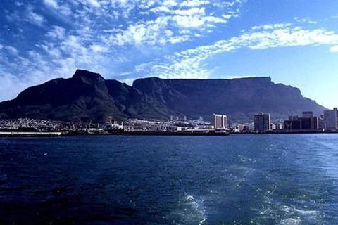 [春节]<南非-迪拜9日游>彩虹国度南非，沙漠奇迹迪拜，深起港止