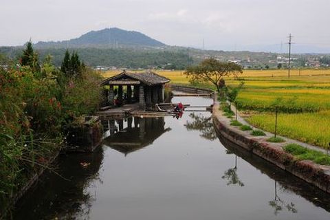 <昆明-大理-怒江-腾冲6日游>保山飞昆明，节省时间（当地游）