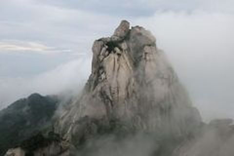 <天柱山-中华五千年-大浦海啸馆-漂流4日游>宿商务酒店，含早