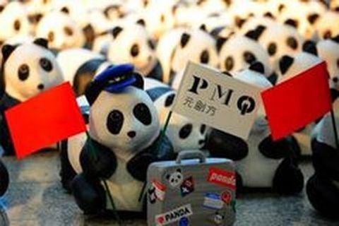 [国庆]<成都-九寨沟-黄龙双飞5日游>全景九寨，千人出游，周一限额减400