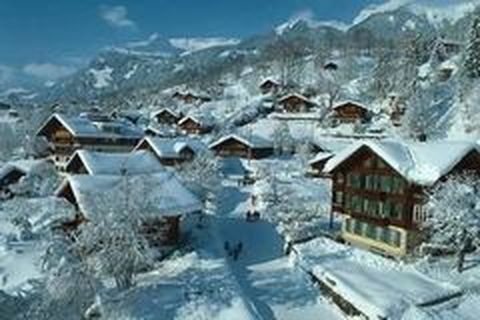 <哈尔滨-漠河-北极村双动双卧6日游>寻最北，探最北风光，赠送俄罗斯小礼品