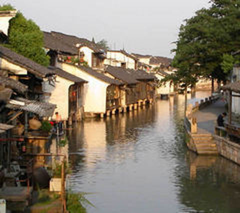 <杭州西湖-飞来峰-周庄2日游>西子风采，文化古镇，一人成团