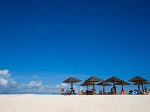 <海南三亚6日游>主推黄金线，5晚连住酒店观海套间