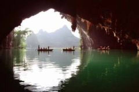 [元旦]<南宁-巴马-百魔洞-百鸟岩-长寿村2日游>养生腹地，度假天堂