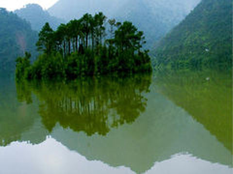 <肇庆七星岩-鼎湖山-端砚文化村美食2日游>广东最美山水