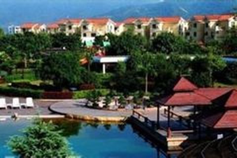 <韶关丹霞山-南华寺-瑶族歌舞2日游>住曹溪温泉花园别墅