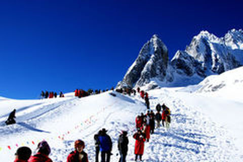 <昆大丽-双廊双飞6日游>4晚挂五，1晚温泉，车载WIFI，木府风云