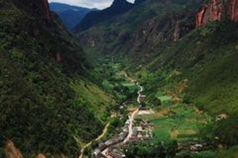 <丽江-玉龙雪山-千龟山双飞5日游>2人起订小包团，帐篷酒店，高山丹霞飞拉达，4人减1600