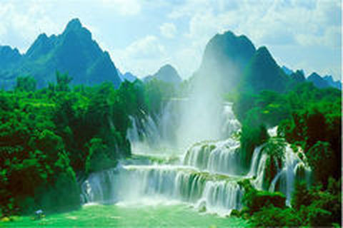 <桂林-漓江-阳朔-北海-德天通灵双飞8日游>广西全景，首选线路