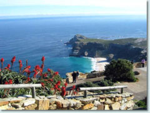 [春节]<南非-迪拜10日游>维港出海，宿太阳城，酒园内，EKA380