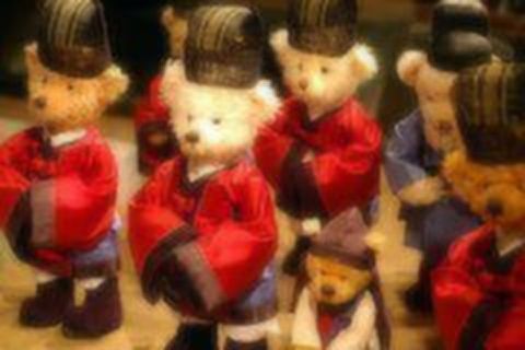 [五一]<韩国济州岛-首尔5日游>A行程春秋直飞 全程入住五花酒店 赠乐天世界通票 1天自由活动 B行程升级东航 2件23kg行李 全程五花酒店