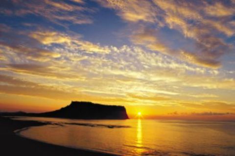 <首尔-济州5日游>东航三飞 不走回头路 济州进首尔出 全程五花特二酒店 自由度升级 1天自由活动