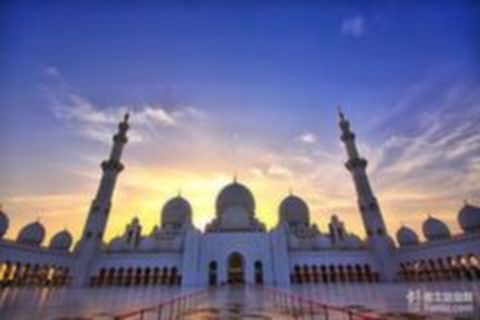 <迪拜-阿布扎比6日游>连住2晚七星帆船酒店，含沙漠冲沙、水上乐园、游船，EKA380直飞