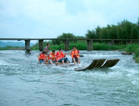  浙北大峽谷-黃浦江源第一漂1日遊>遊浙北峽谷,體驗漂流